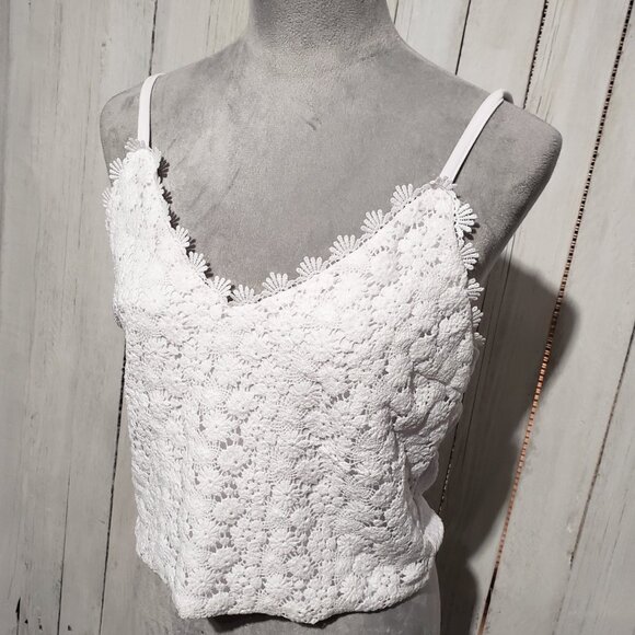 Women's L 11 13 Tank Top White Crochet Floral Boho Cottage Y2K Festival Fairy - Picture 2 of 6